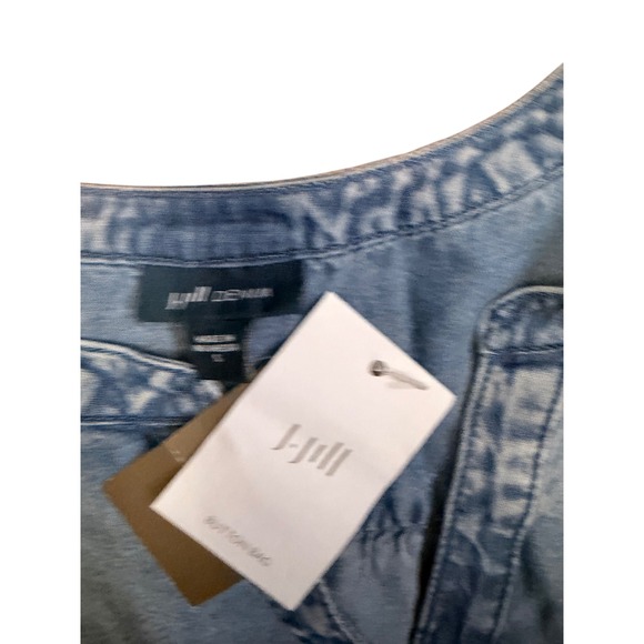 J. Jill Denim Tencel Henley Tunic Top Light Wash Blue Long Sleeve NWT XS - Picture 3 of 4
